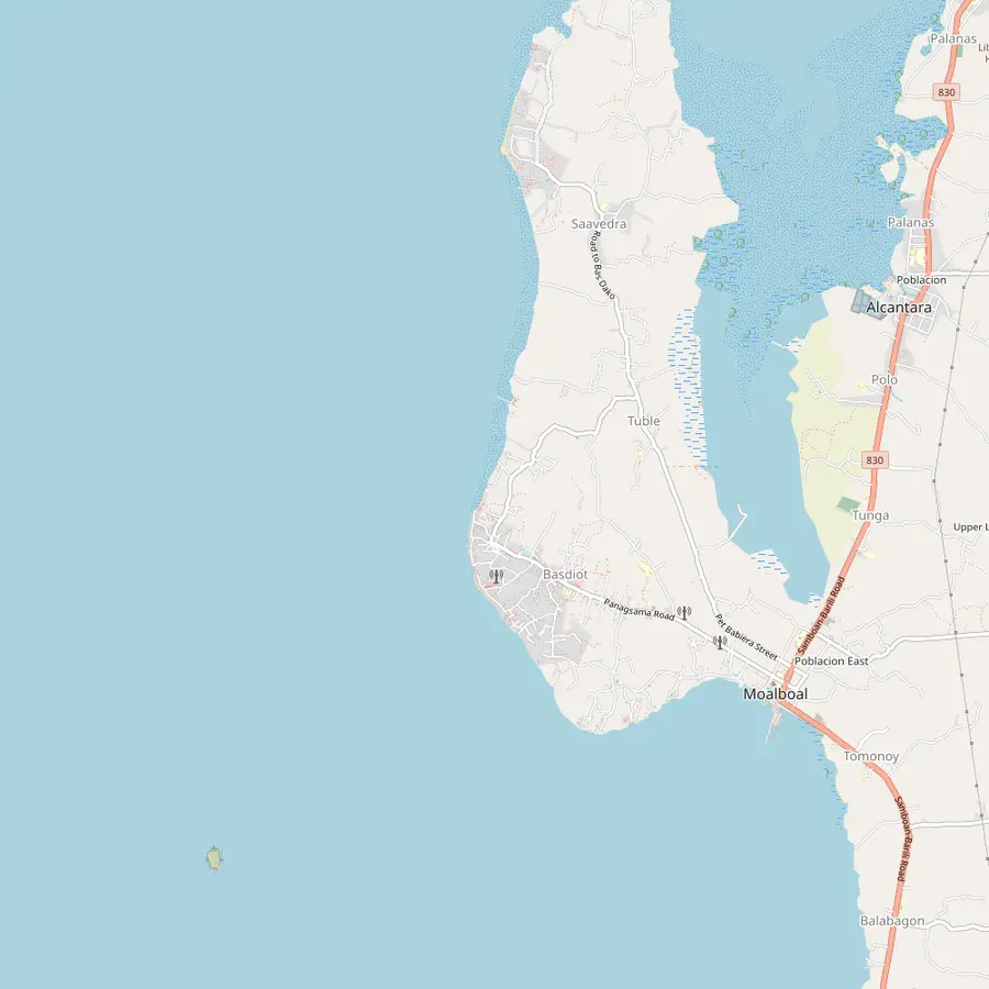 Map of the Moalboal peninsula with Panagsama Beach, White Beach in Basdaku, the town and Pescador Island offshore